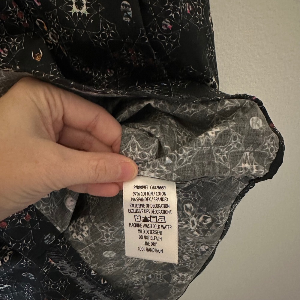 Robert Graham NWT Size L Buena Vista Long Sleeve Button Down Black Print $198 - Picture 7 of 8